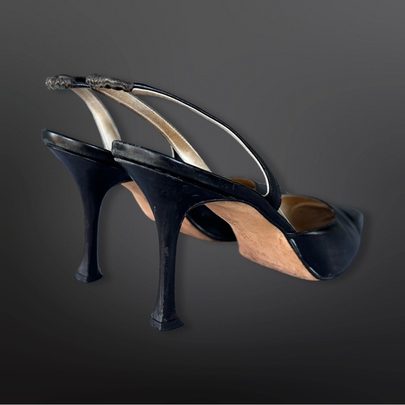 Vintage Manolo Blahnik Black Leather Carolyne Slingback Pumps Heels Sz 8.5 / 39 - Picture 4 of 11